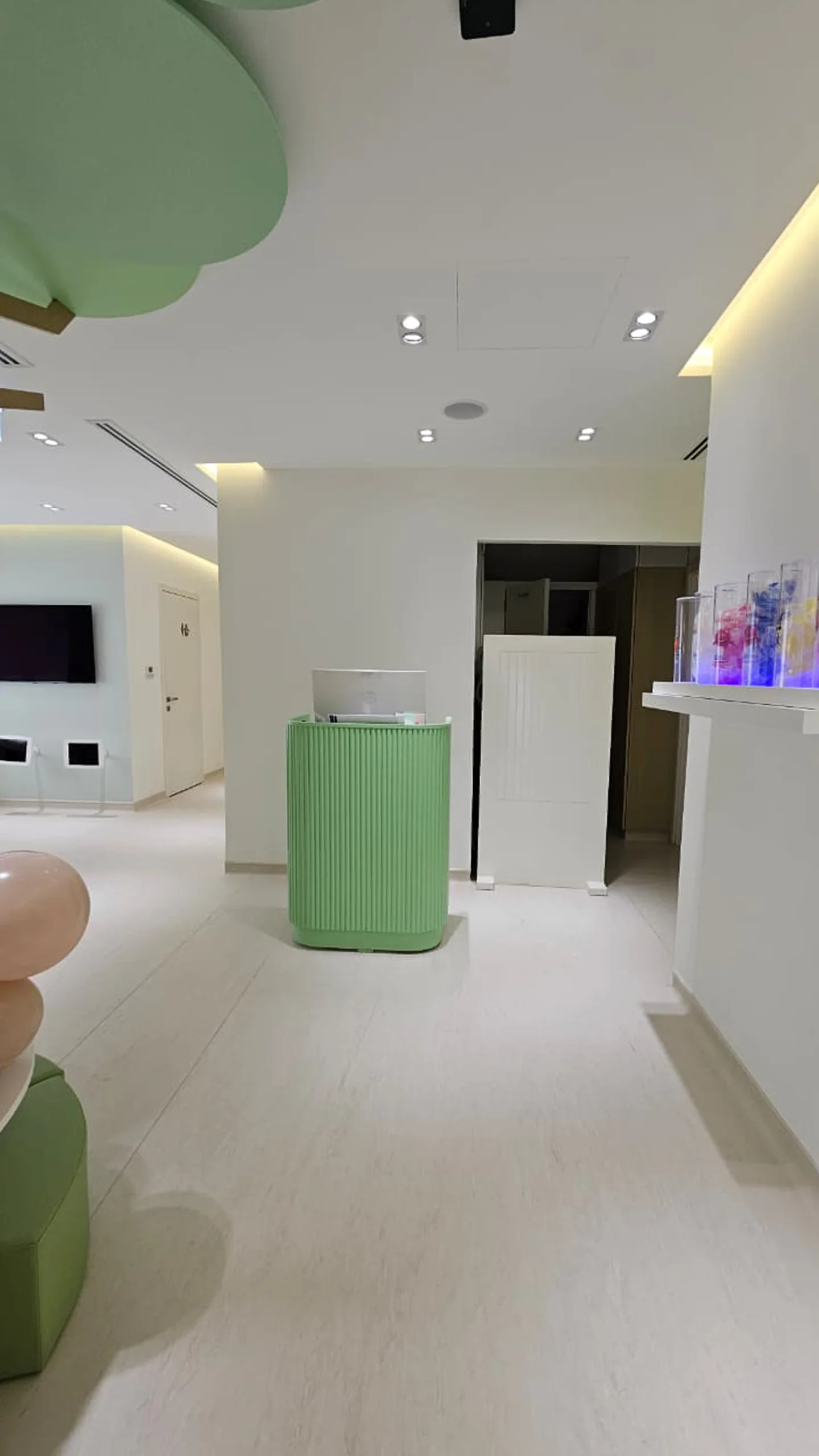 Junior Dental, clinic corridor, fit-out by Creative HMC